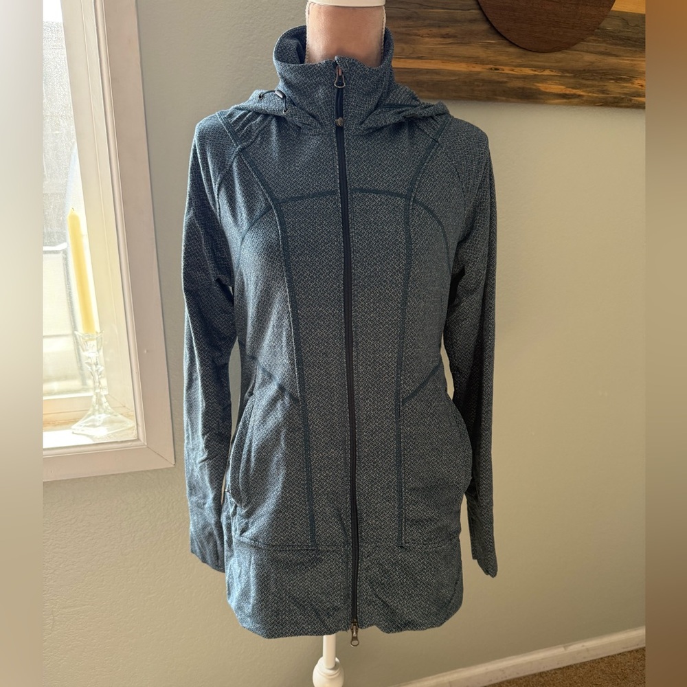 Athleta Rishi Yoga Fitted Jacket Women's Size M Hoodie Full Zip